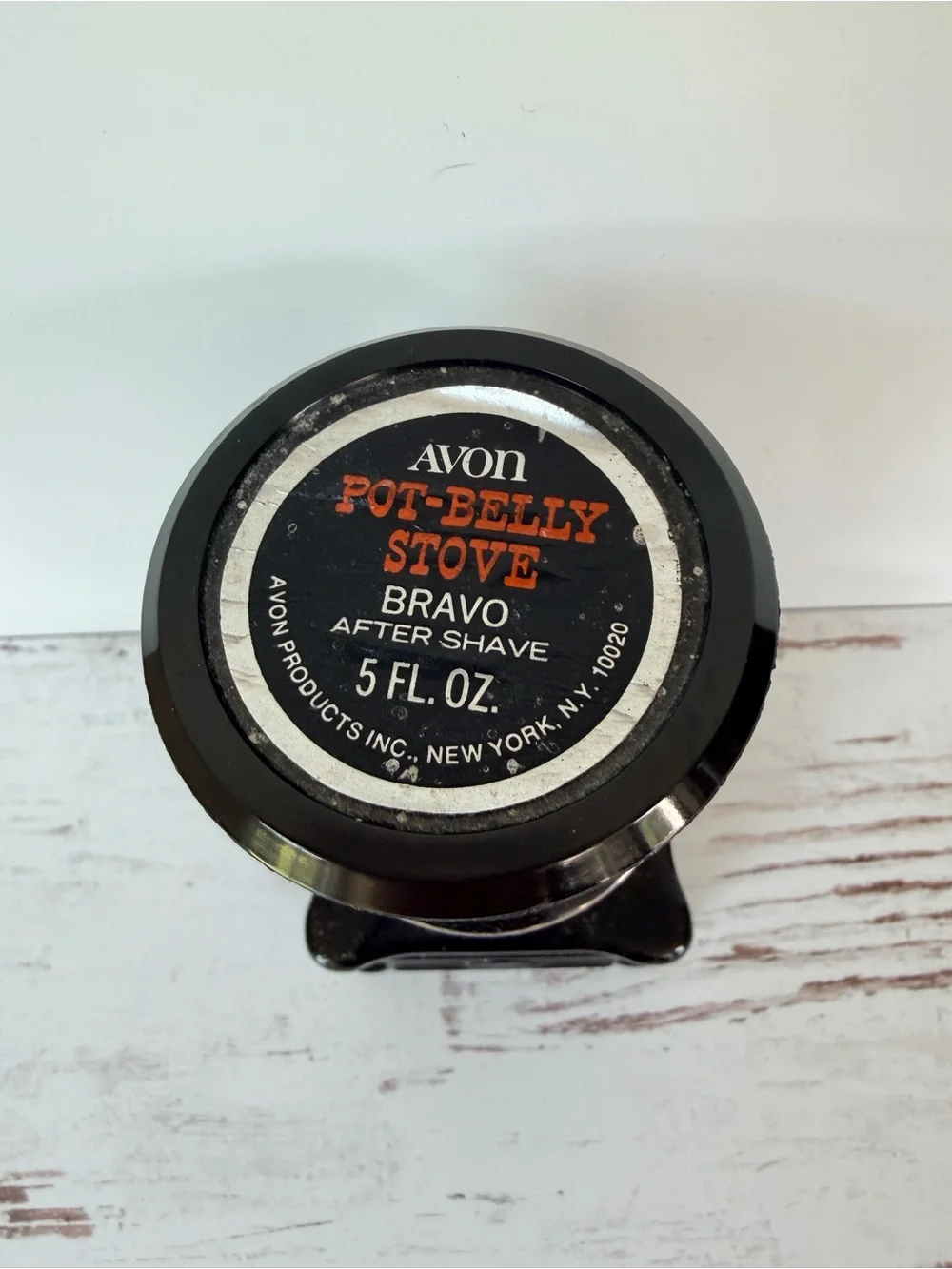 Avon glossy black